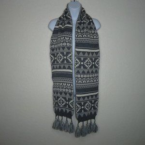 OSFM* Unisex Winter Print‎ Design Tassel Comfy Gray & White Scarf